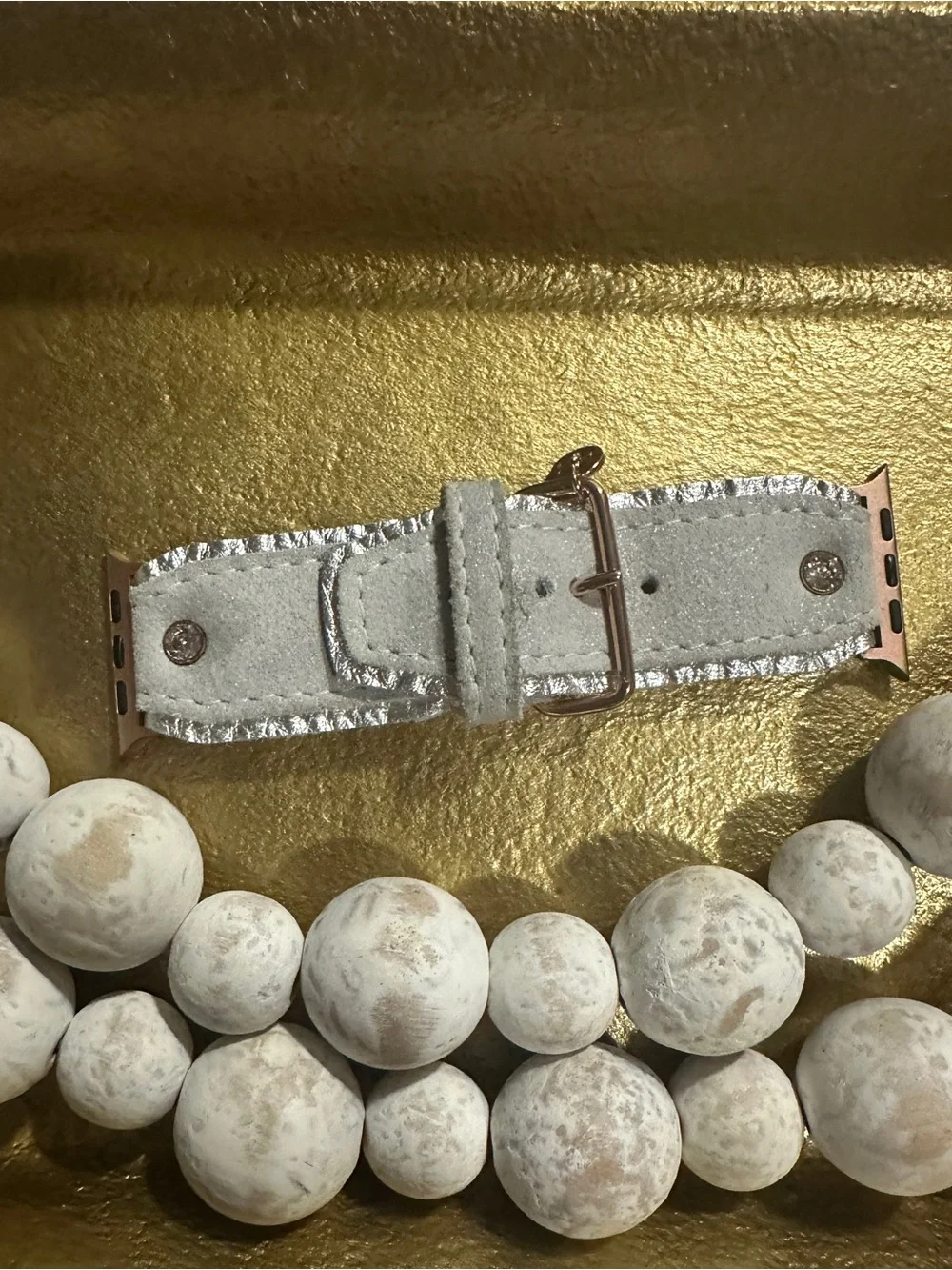 Spark’l Apple Watch Band in Light Gray with Rose Gold Hardware
